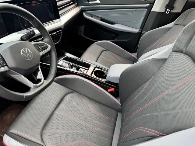 Volkswagen Lamando 2023 Lamando L 280TSI DSG Glamour Edition — Фото автомобиля 4