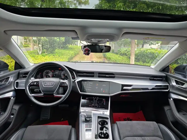 Audi A7L — Фото автомобиля 7