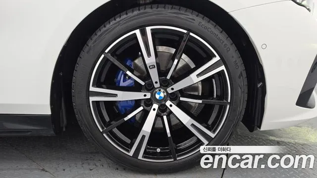 BMW 5-Series 5 серия (G60) 530i xDrive M Sport — Фото автомобиля 18
