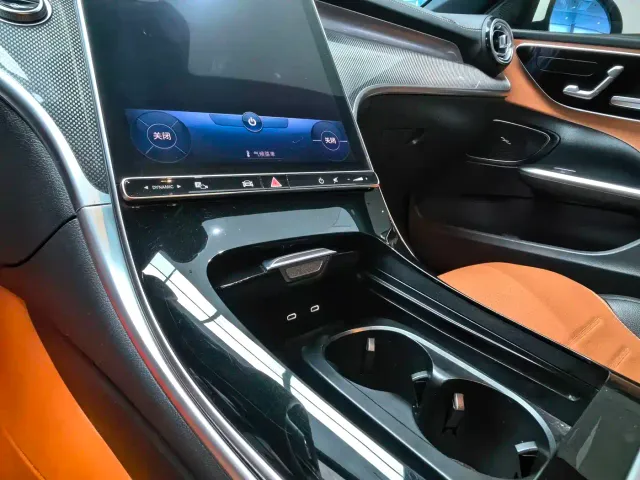 Mercedes-Benz C-Class — Фото автомобиля 17