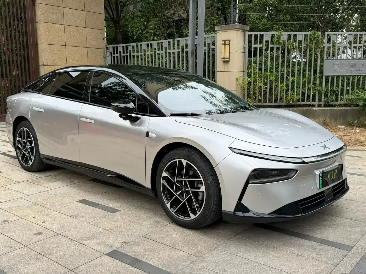 XPeng XPeng P7+ 2024 Ultra Long Range Max — Фото автомобиля 2