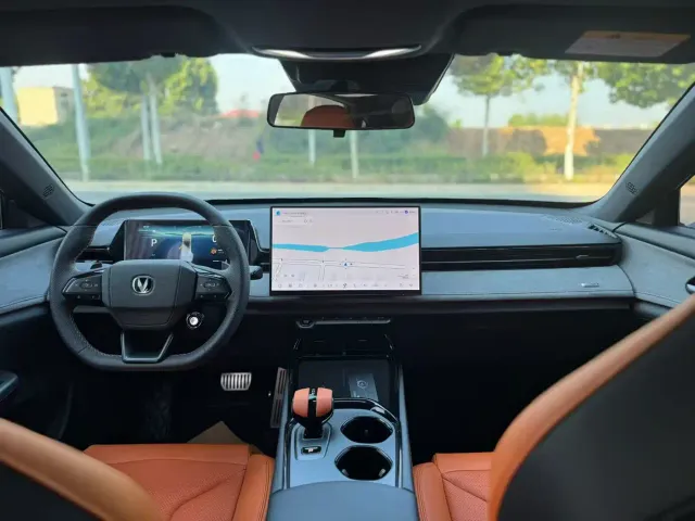 Changan Changan UNI-V 2025 1.5T Sport Edition — Фото автомобиля 5