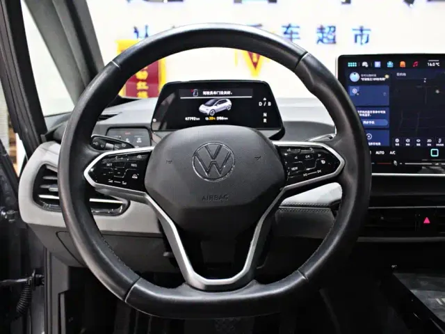 Volkswagen ID.3 — Фото автомобиля 6