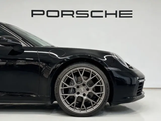 Porsche 911 — Фото автомобиля 11