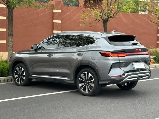 BYD Song PLUS — Фото автомобиля 6