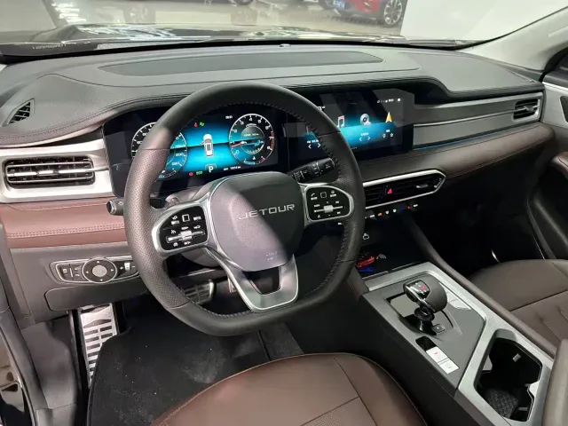 Jetour X90 Plus — Фото автомобиля 4