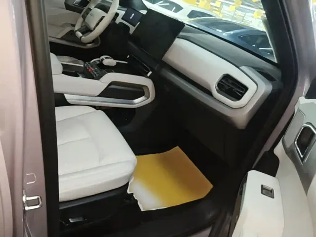 BYD FangChengBao Titanium 3 — Фото автомобиля 24