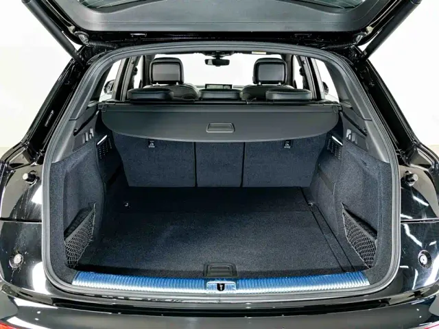 Audi Q5L — Фото автомобиля 24