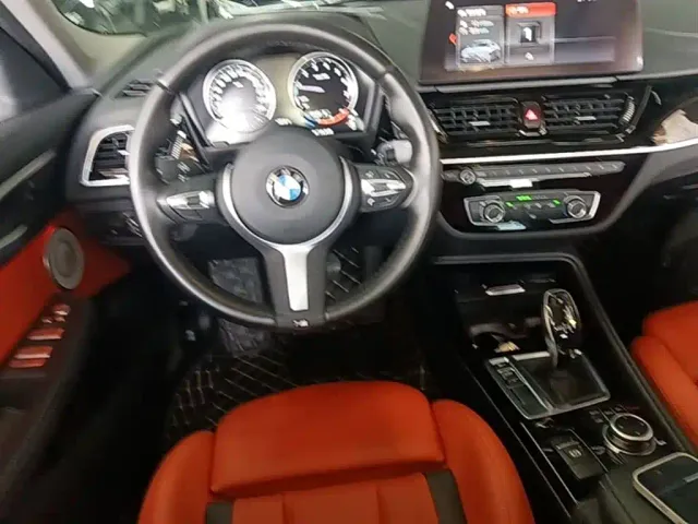 BMW 1 Series — Фото автомобиля 10