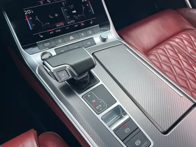 Audi A7L — Фото автомобиля 13