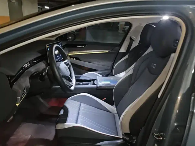 Volkswagen ID.7 Vizzion — Фото автомобиля 14