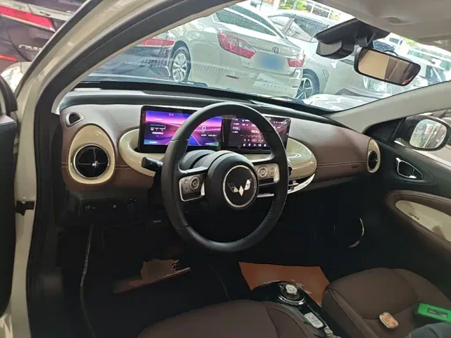 Wuling Bingo — Фото автомобиля 10