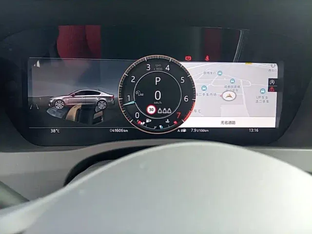 Jaguar XEL — Фото автомобиля 11