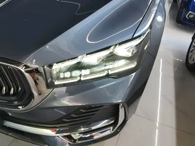 Geely Xingyue L — Фото автомобиля 15