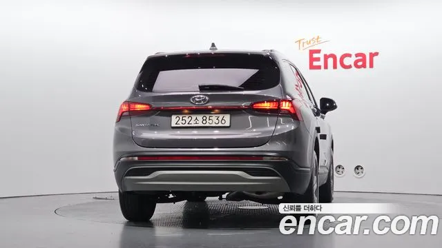 Hyundai Santa Fe New — Фото автомобиля 4