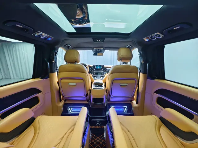 Mercedes-Benz V-Class — Фото автомобиля 6