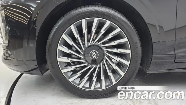 Hyundai Grandeur GN7 — Фото автомобиля 5