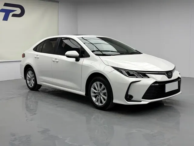 Toyota Corolla — Фото автомобиля 3
