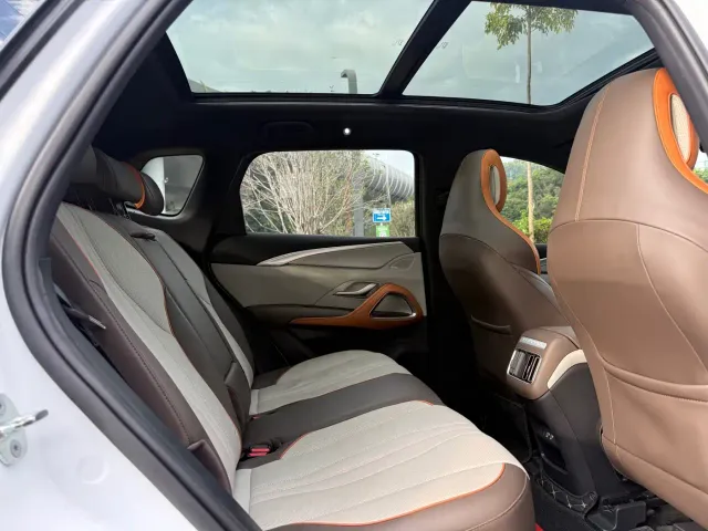 BYD Song Pro — Фото автомобиля 16