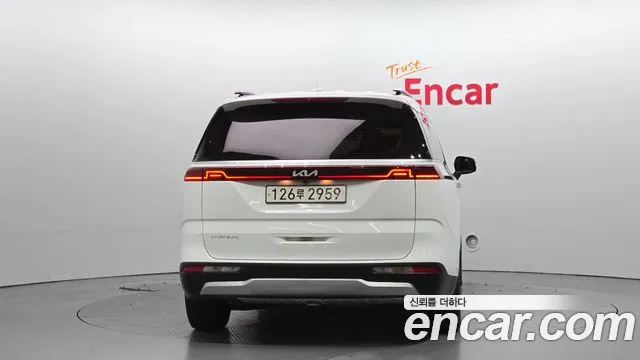 Kia Canival Carnival 4 поколение Дизель 9 мест Prestige — Фото автомобиля 4