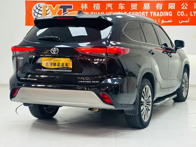 Toyota Highlander — Фото автомобиля 4