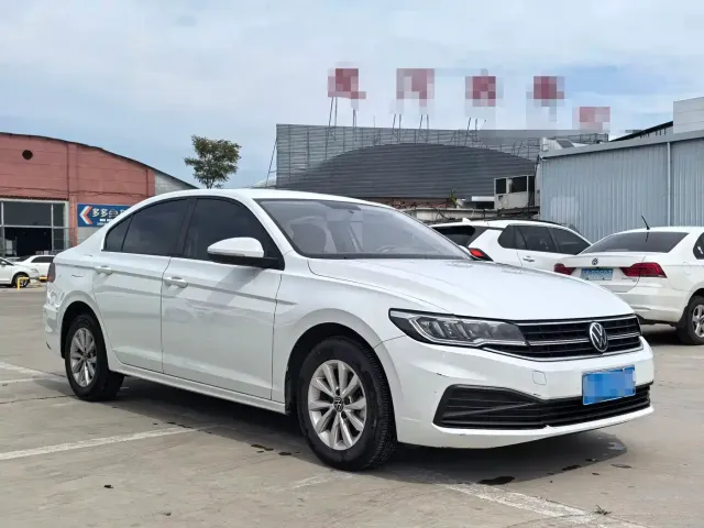 Volkswagen Bora — Фото автомобиля 3