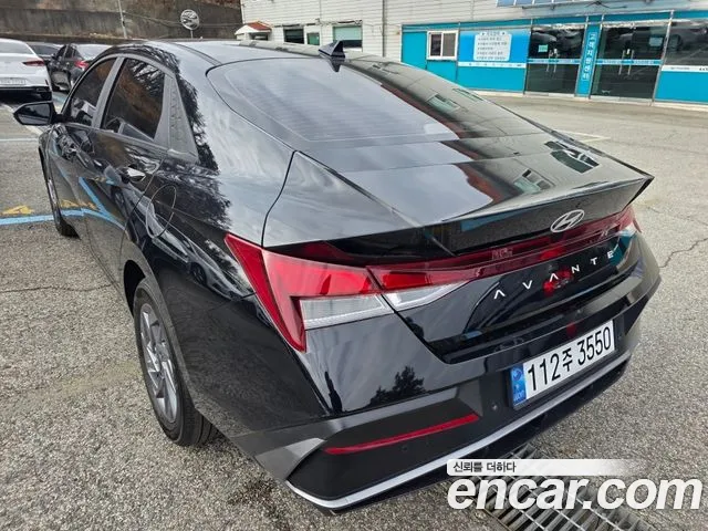 Hyundai AVANTE Новый Avante (CN7) — Фото автомобиля 5
