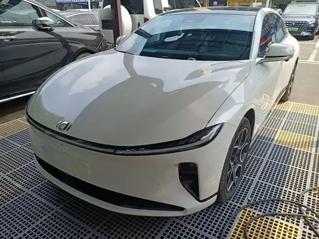 Фотография автомобиля — Changan Qiyuan A07