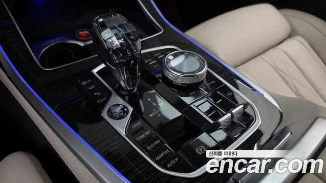 BMW X7 — Фото автомобиля 8