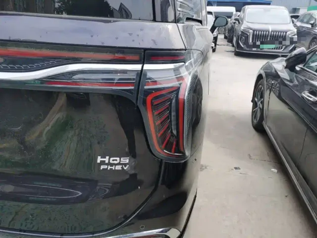 Hongqi HQ9 PHEV — Фото автомобиля 7