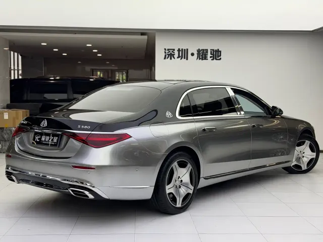 Mercedes-Benz Maybach S-Class — Фото автомобиля 11