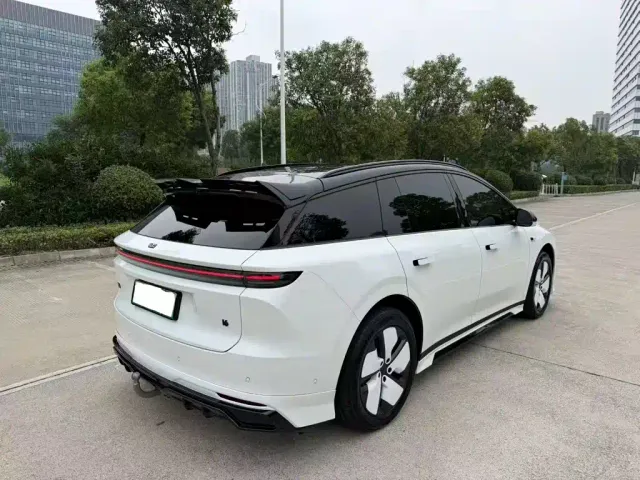 Li Auto i6 — Фото автомобиля 9