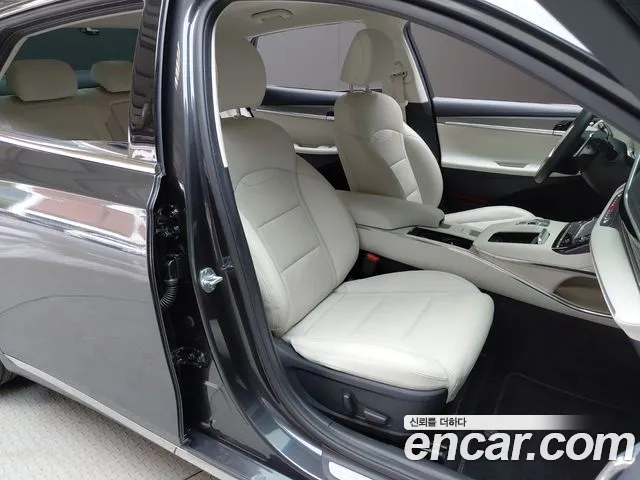 Hyundai Grandeur Новый Grandeur IG — Фото автомобиля 26