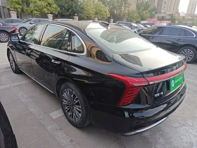 Hongqi H5 — Фото автомобиля 4