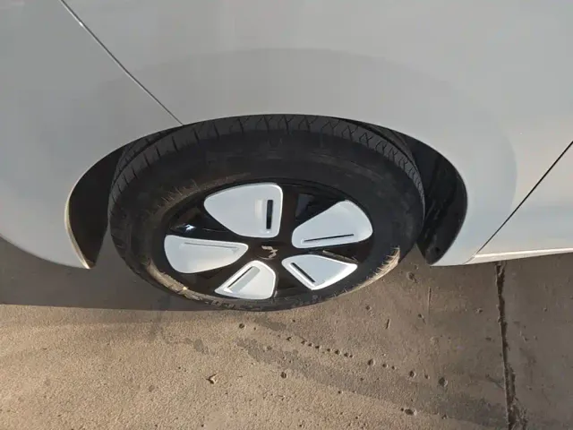 Wuling Hongguang Mini EV — Фото автомобиля 22