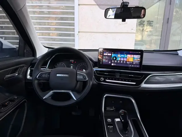 Haval Haval H6 2023 National Trend Edition 1.5T Automatic Urban — Фото автомобиля 7
