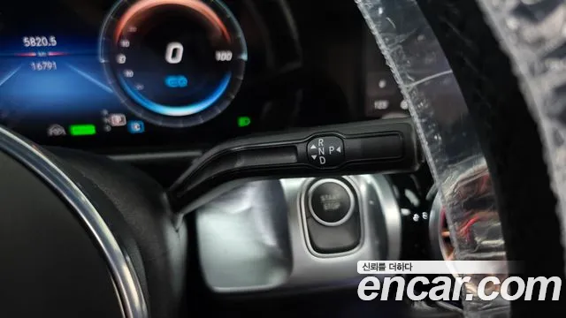 Mercedes-Benz EQB X243 — Фото автомобиля 12
