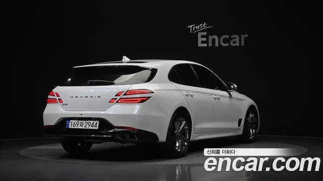Genesis G70 — Фото автомобиля 2