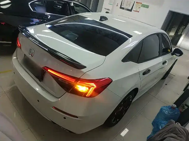 Honda Civic — Фото автомобиля 6