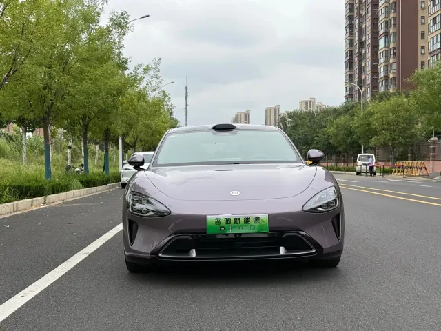 Xiaomi SU7 — Фото автомобиля 2