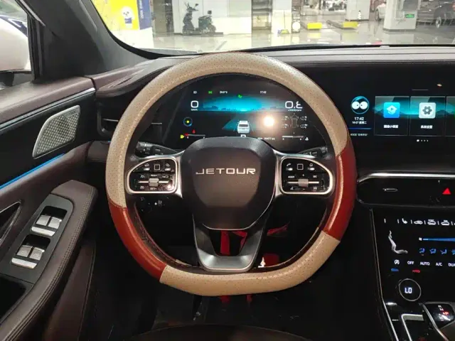 Jetour X90 — Фото автомобиля 15