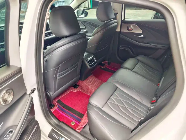 Chery Arrizo 8 — Фото автомобиля 11