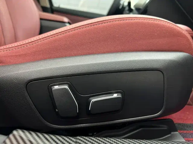 BMW 3 Series — Фото автомобиля 16