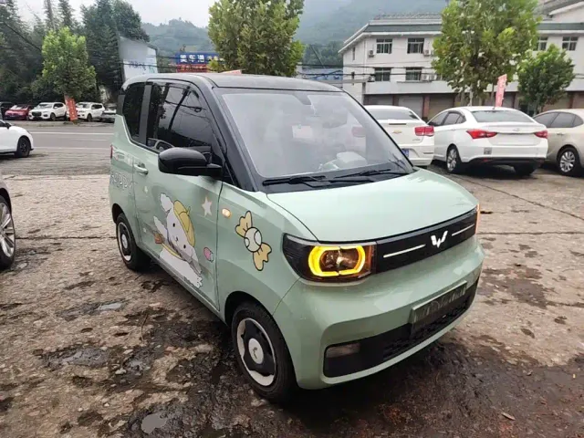 Wuling Hongguang Mini EV — Фото автомобиля 3