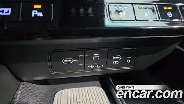 Hyundai Grandeur GN7 — Фото автомобиля 19