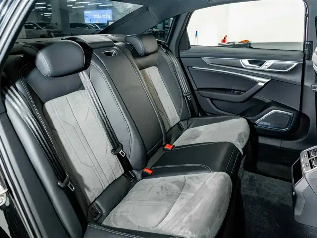 Audi A6L — Фото автомобиля 23
