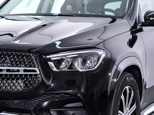Mercedes-Benz GLE-Class — Фото автомобиля 10