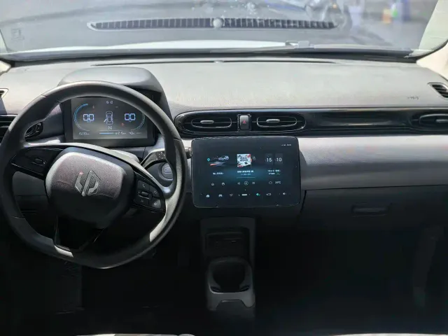 Leapmotor T03 — Фото автомобиля 8