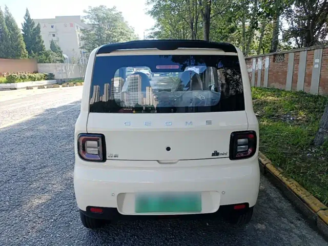 Geely Panda — Фото автомобиля 5