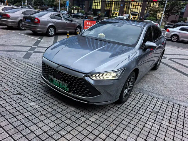 Фотография автомобиля — BYD Qin PLUS